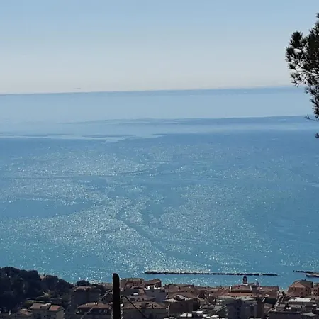 Il Mare Nel Bosco Con Terrazza Nella Natura, Vista Mare, E Isole Holiday home *