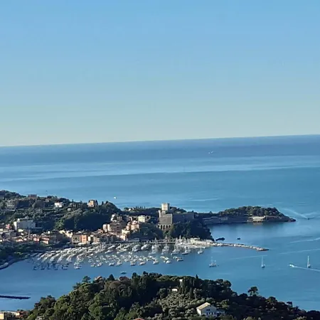 Tatil Evi Il Mare Nel Bosco Con Terrazza Nella Natura, Vista Mare, E Isole *