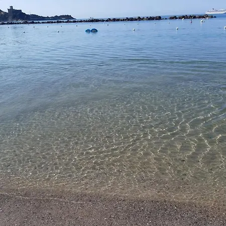 Il Mare Nel Bosco Con Terrazza Nella Natura, Vista Mare, E Isole * 레리치